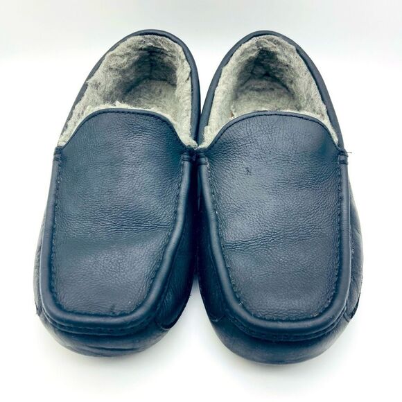 UGG Ascot Men's Black Leather Loafers 8/260 - Picture 1 of 9